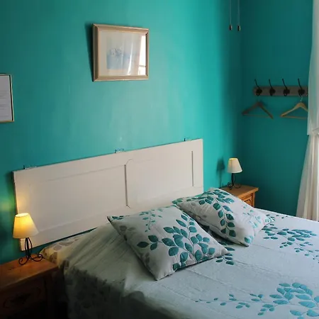 Maison Prades Chambre d'Hôtes-3
